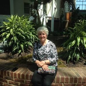 Meet your Posher, Carol